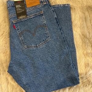 Levi’s Wedgie Straight Size 32